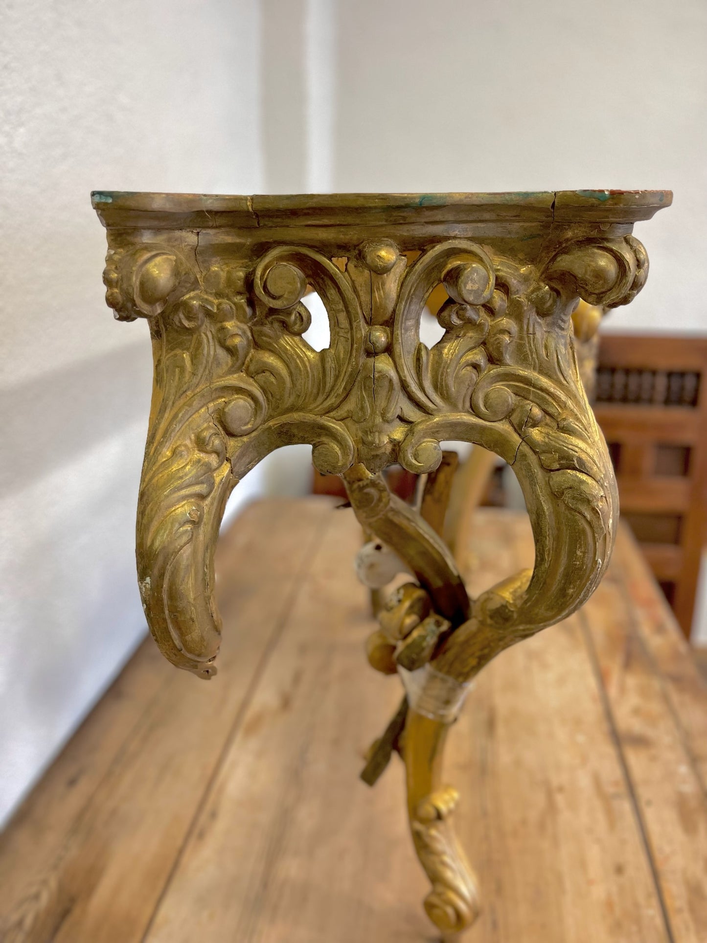 Antigua consola de los años 1900
