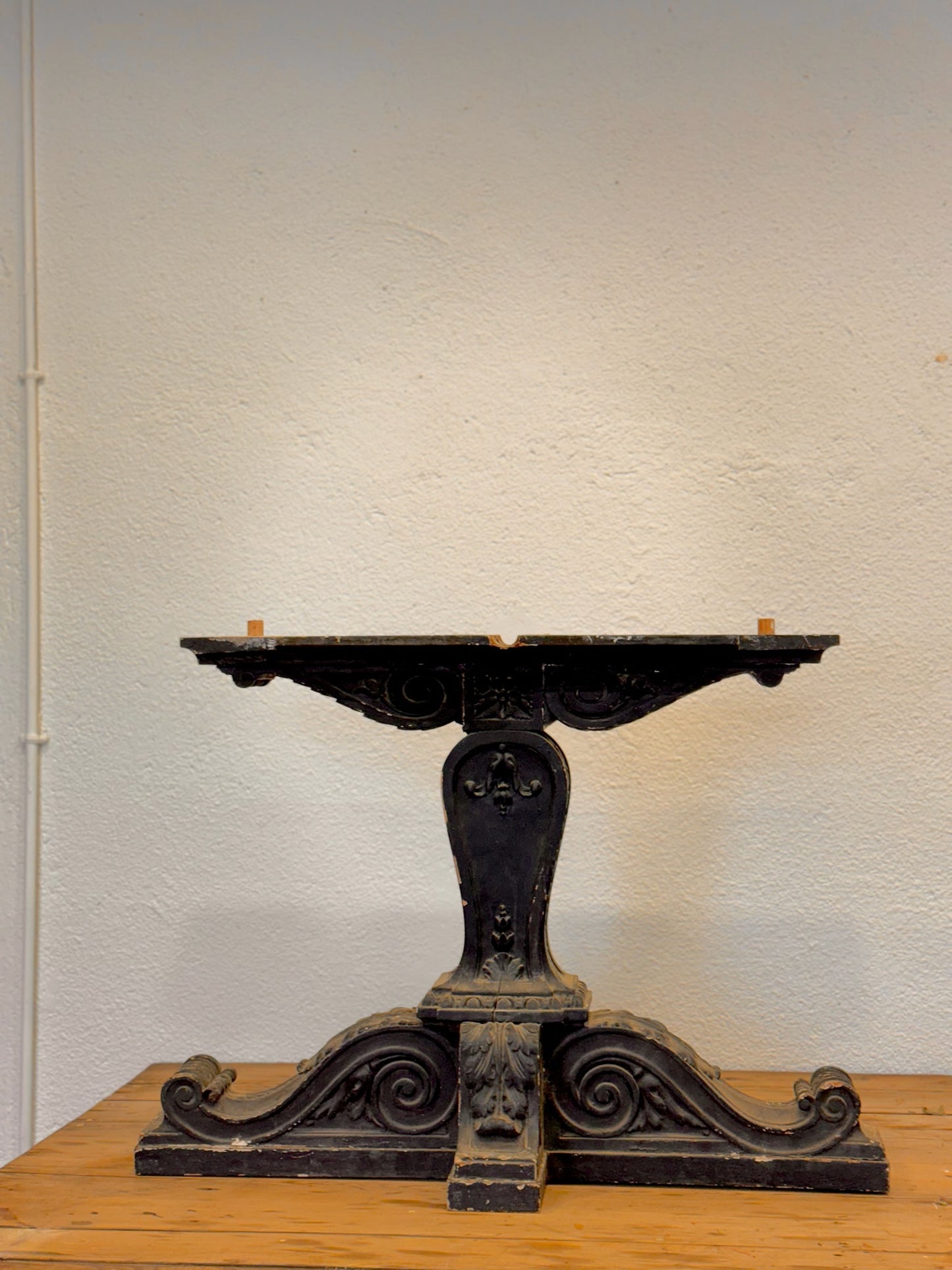 Patas de mesa en estilo barocco siglo XIX
