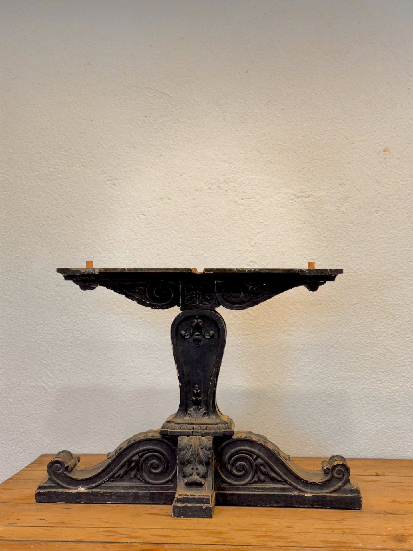 Patas de mesa en estilo barocco siglo XIX