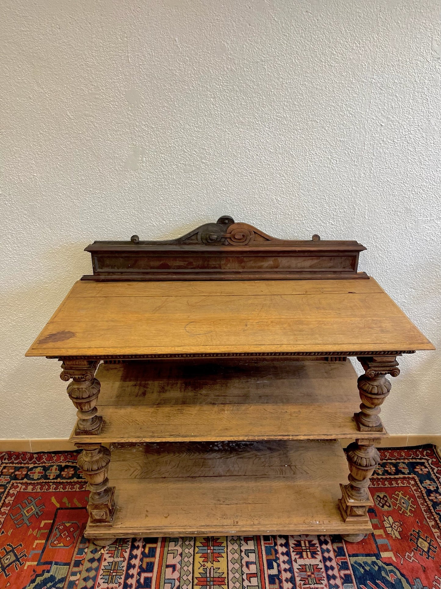 Antiguo sideboard años 1800