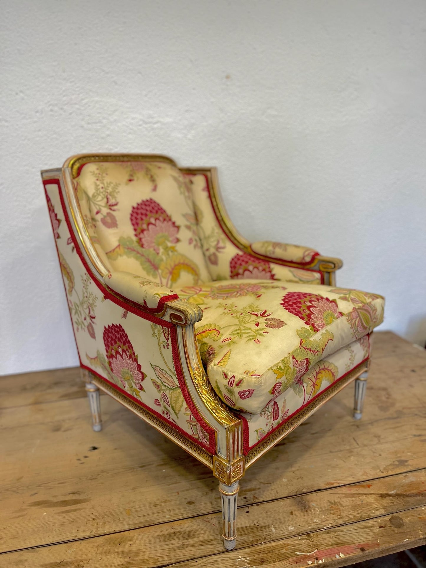 Antiguo sillon estilo Luis XVI años 1850